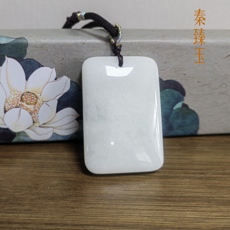 �����������������ư�ɫ